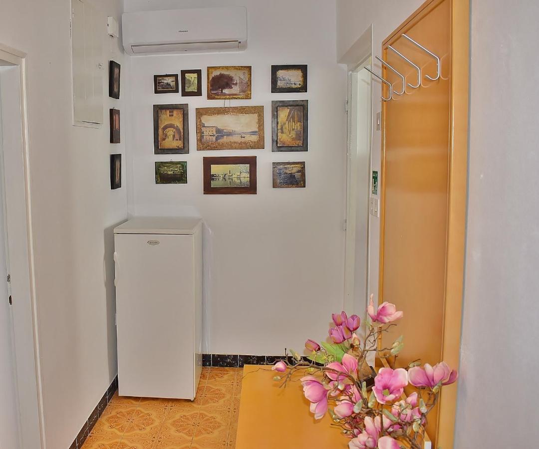 Apartman Balen J. Banjol Luaran gambar