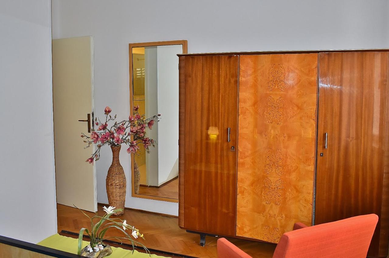 Apartman Balen J. Banjol Luaran gambar