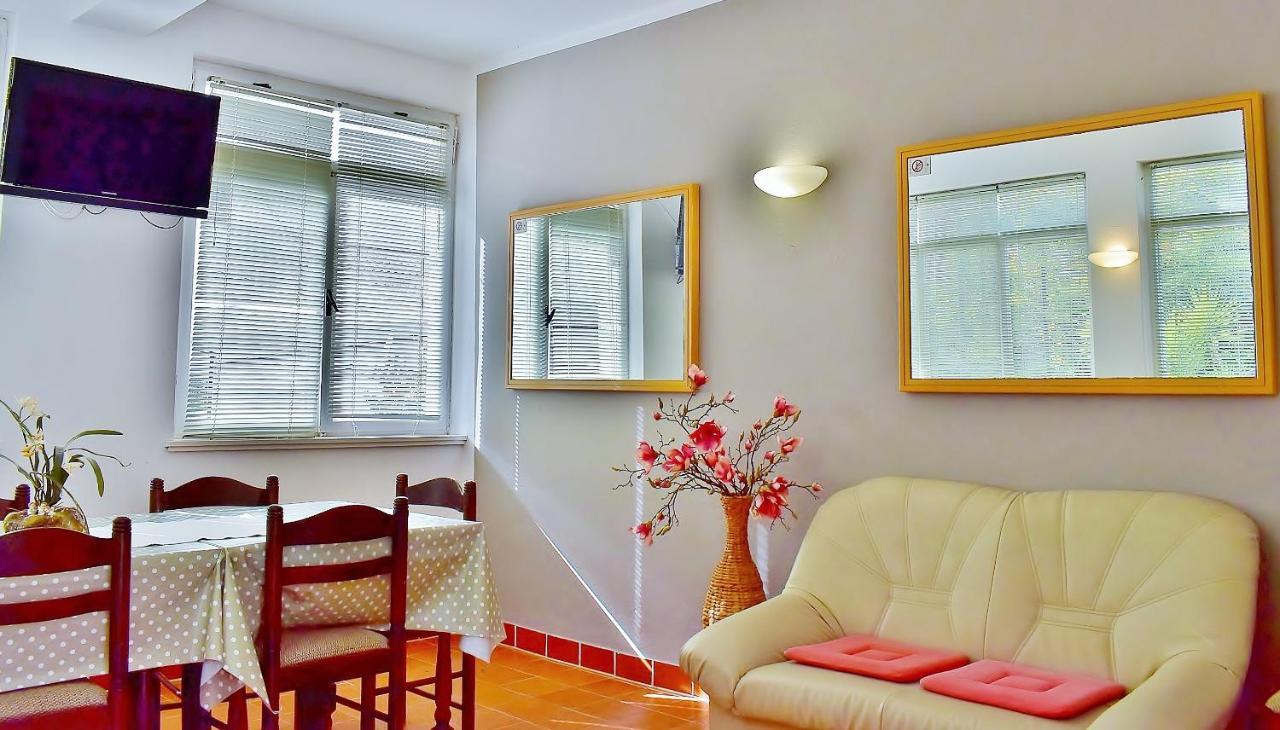 Apartman Balen J. Banjol Luaran gambar